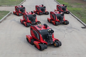 山东“全地形消防灭火机械人”交付仪式